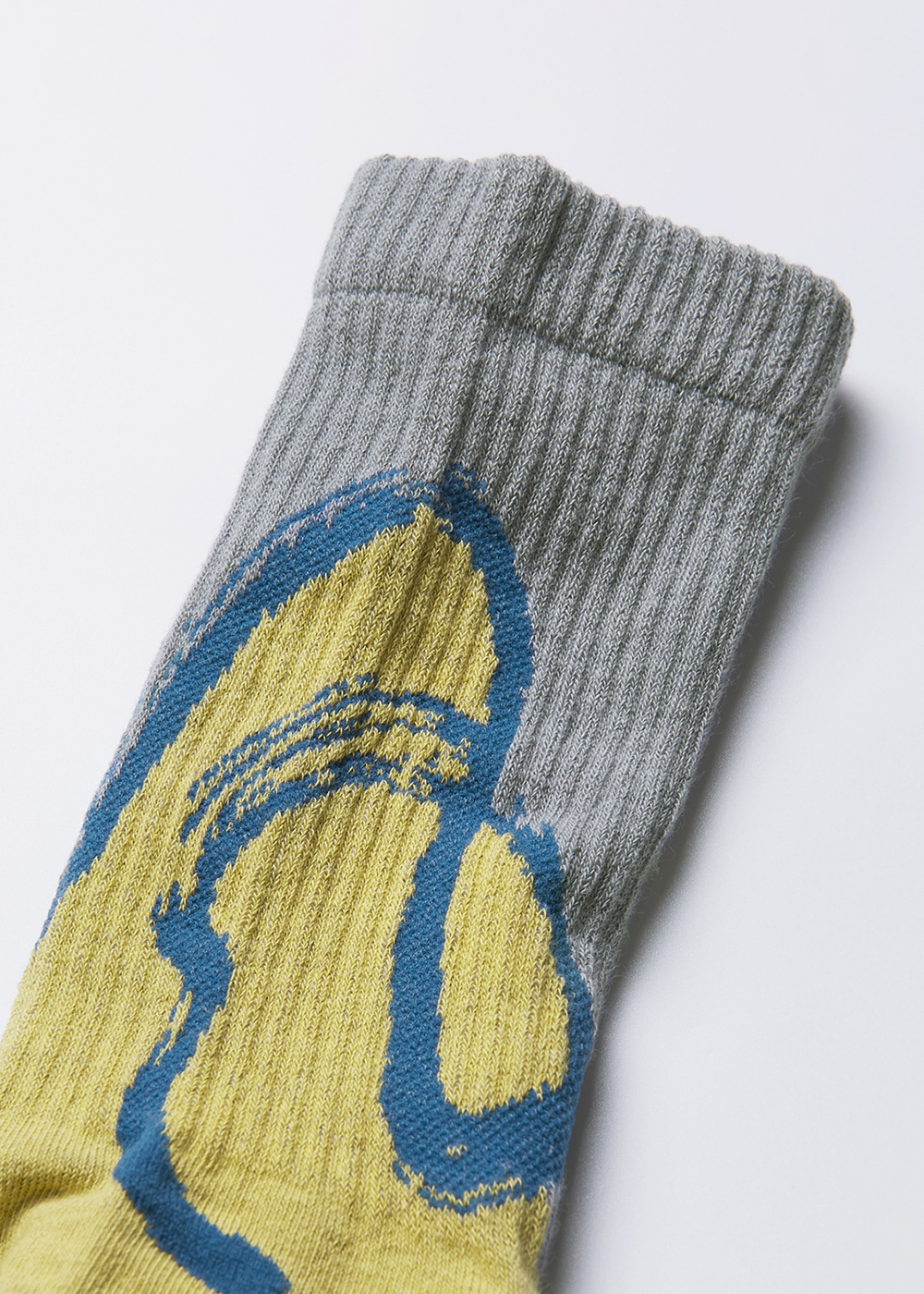 Cursive script 3/4 socks  Soft breeze