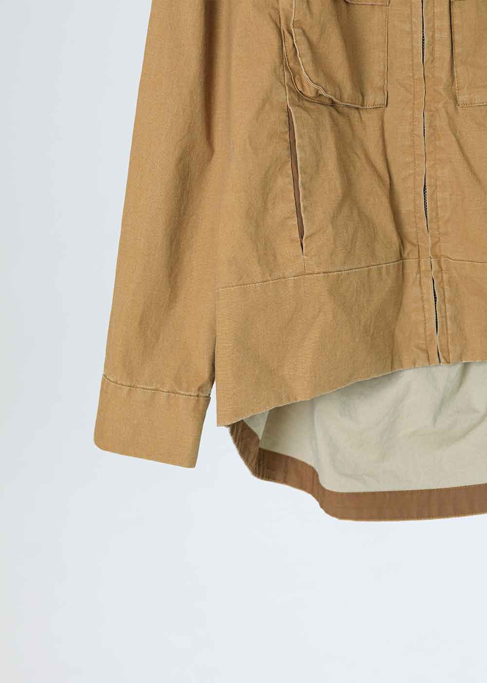 跳色立裁連帽四口袋外套