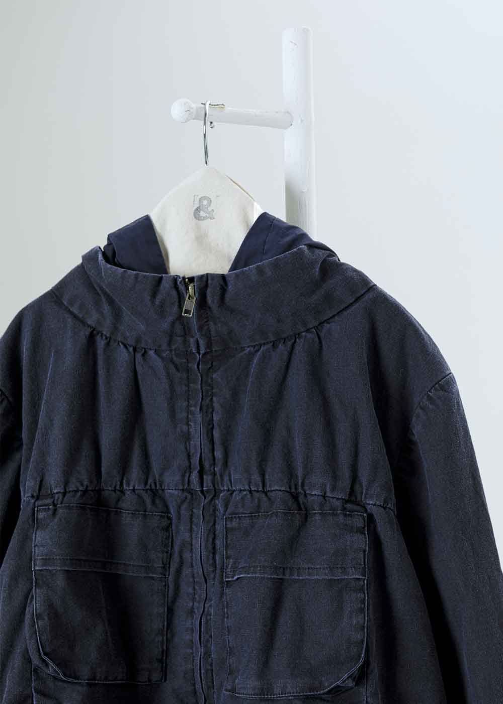 跳色立裁連帽四口袋外套