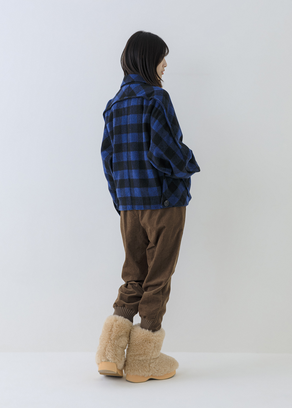 毛呢藍黑格落肩外套