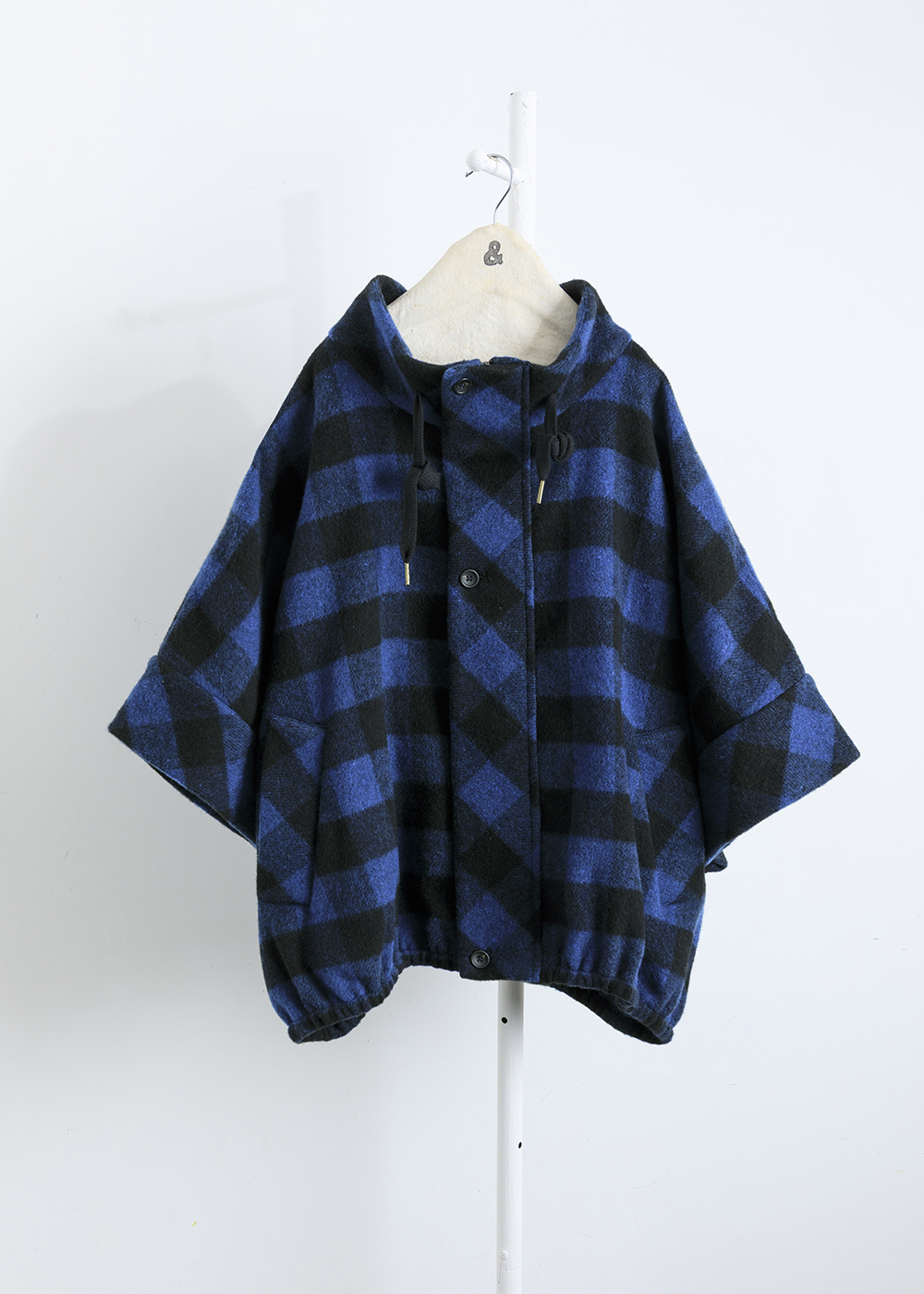 毛呢藍黑格綁繩大立領外套