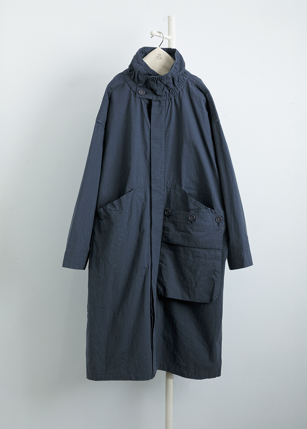 霜霧多口袋翻領長外套