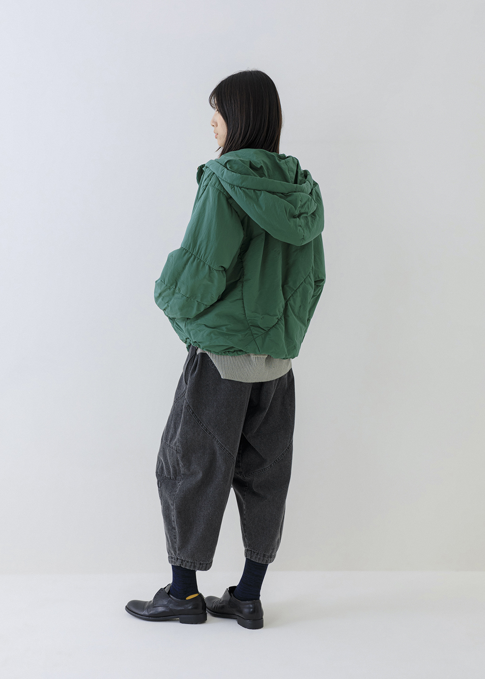 暖序抽繩蓬鬆輪廓保暖夾克