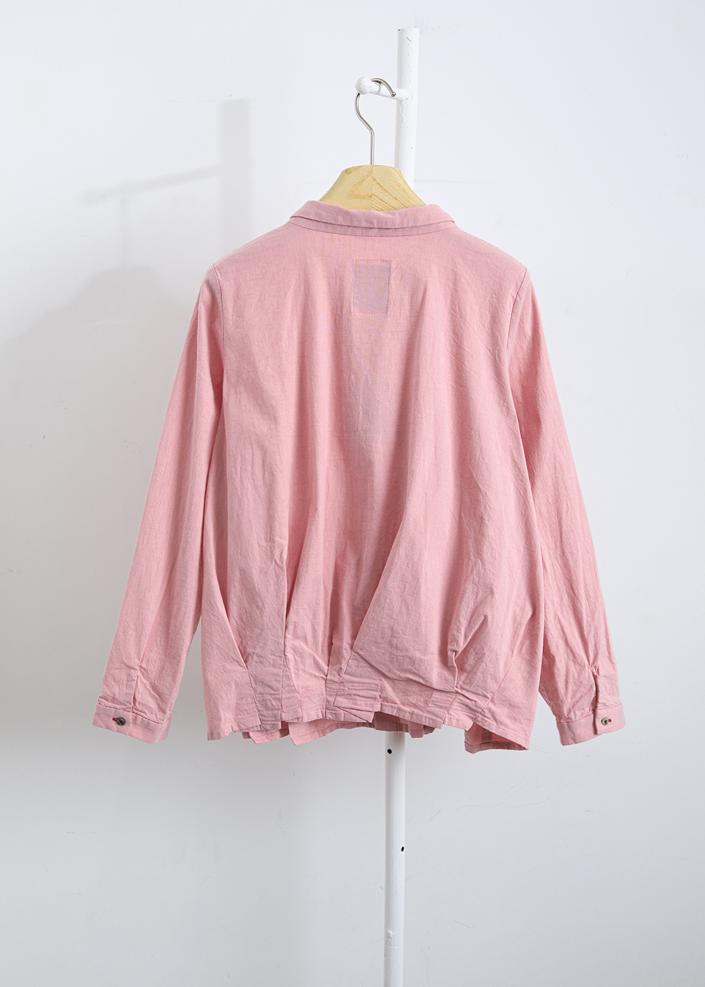 無拘活褶暗釦襯衫