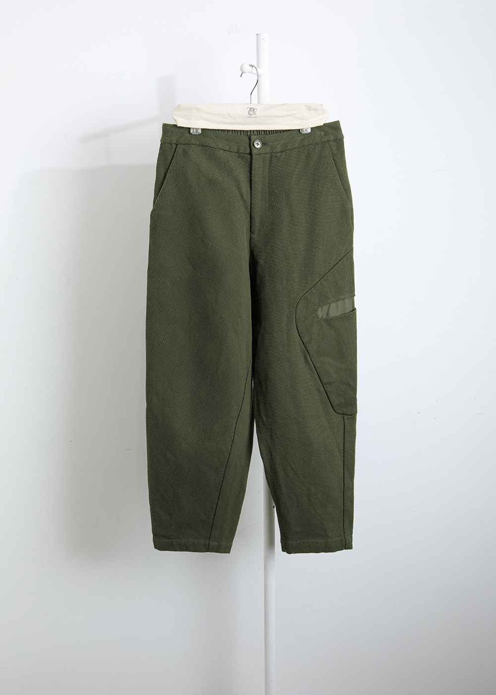 失衡不對稱斜口袋長褲