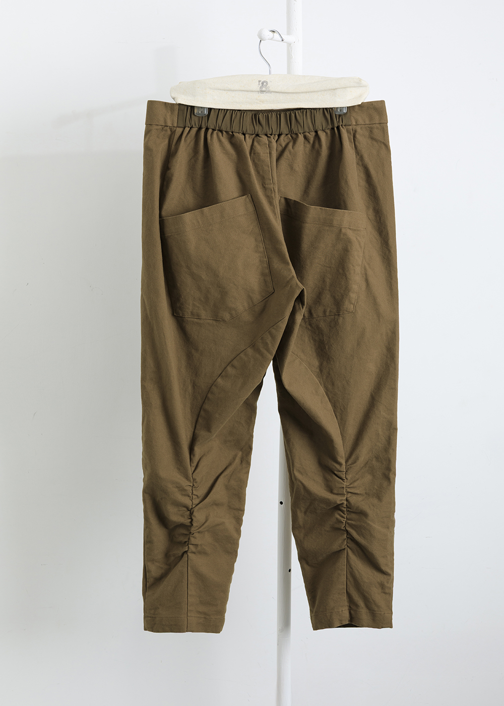 恬然立裁錐形修身褲