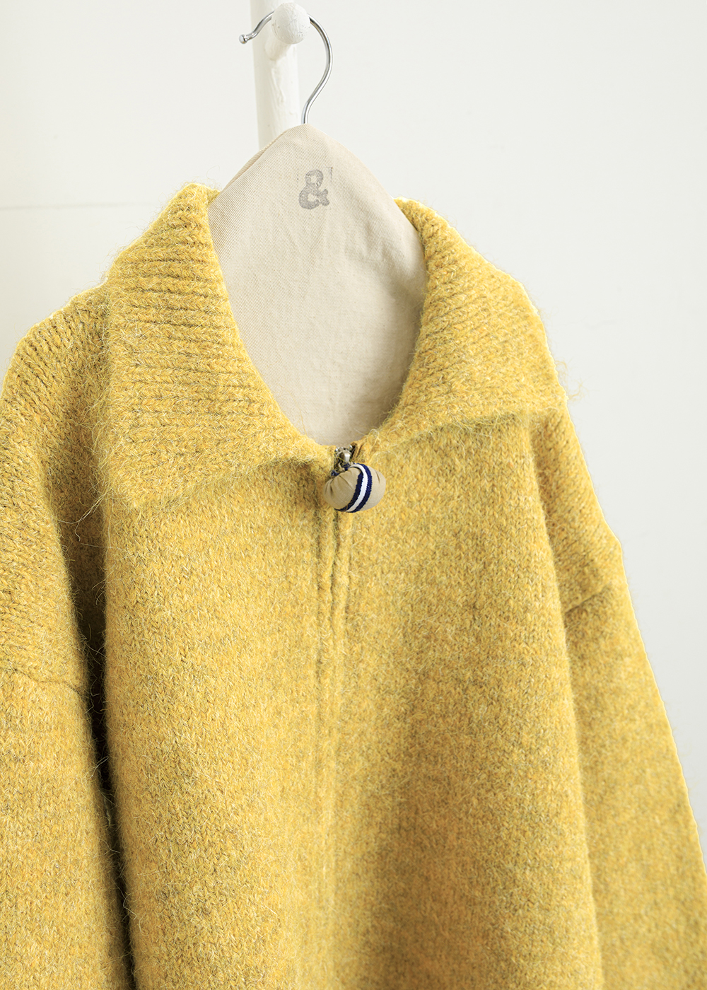 小球裝飾毛料外套