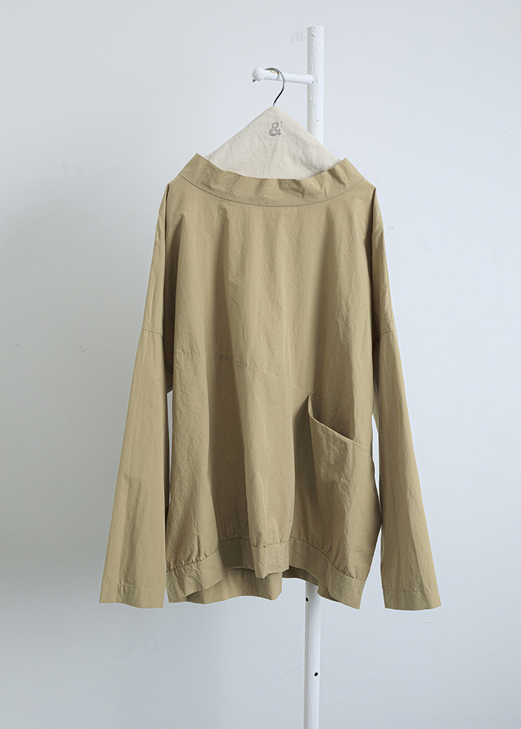 Long sleeves top