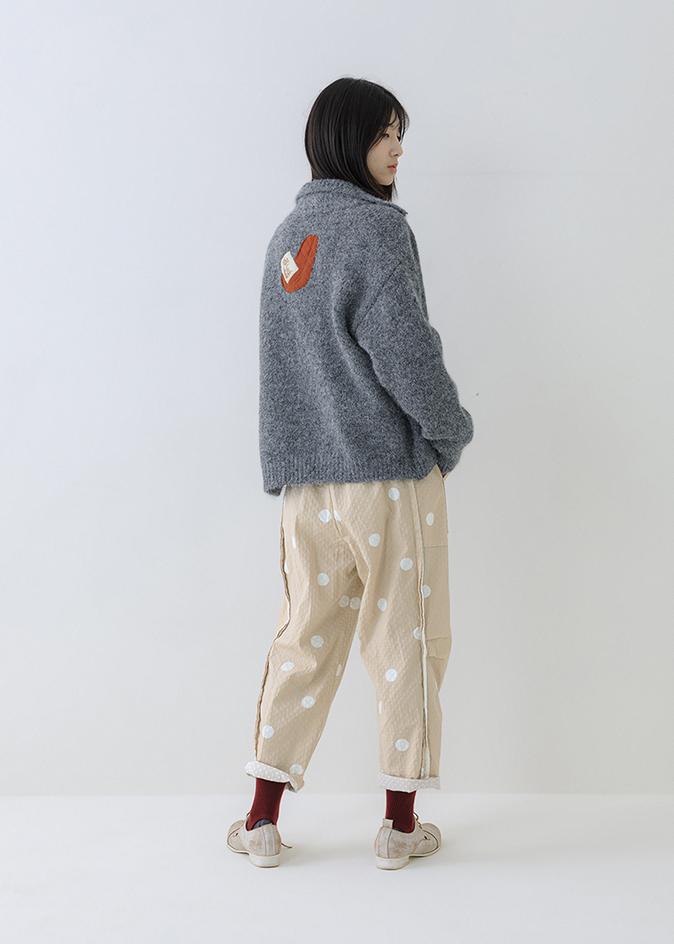 Wide-leg pants with pockets