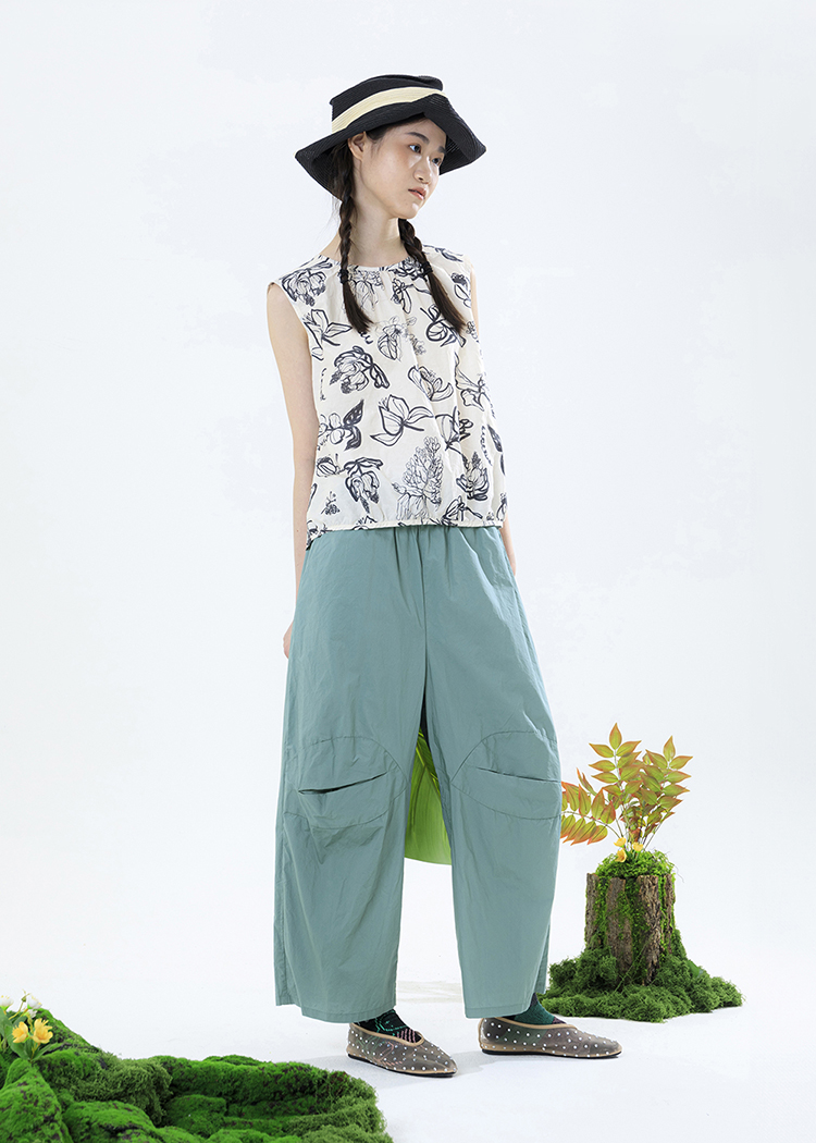 Sleeveless Top
