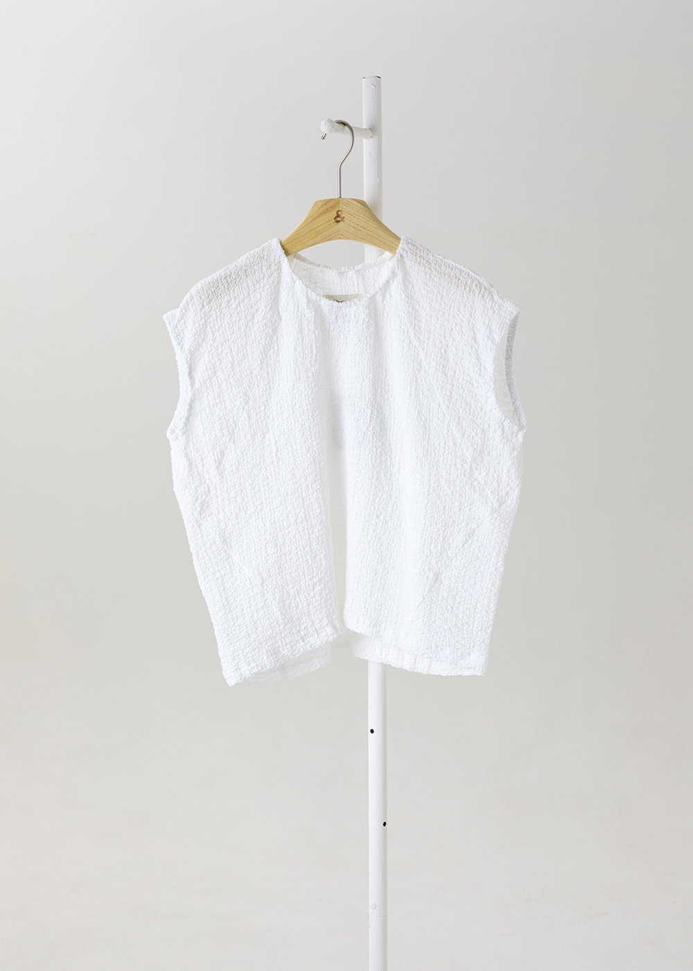  |雲絮浮雕| 立體皺感圓領上衣