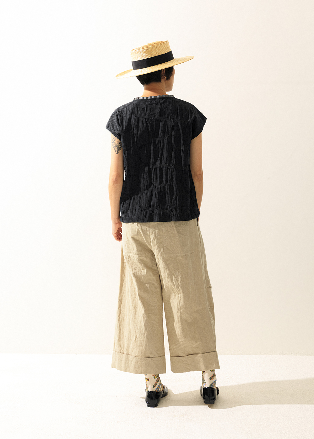  | 浮波立體圈紋 | 皺褶短袖上衣