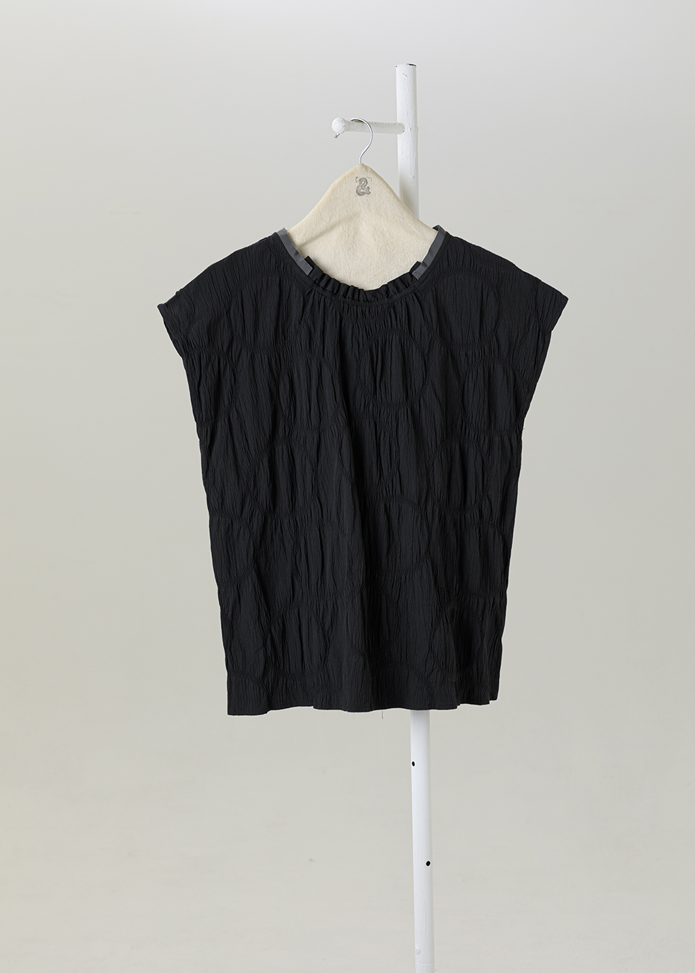  | 浮波立體圈紋 | 皺褶短袖上衣