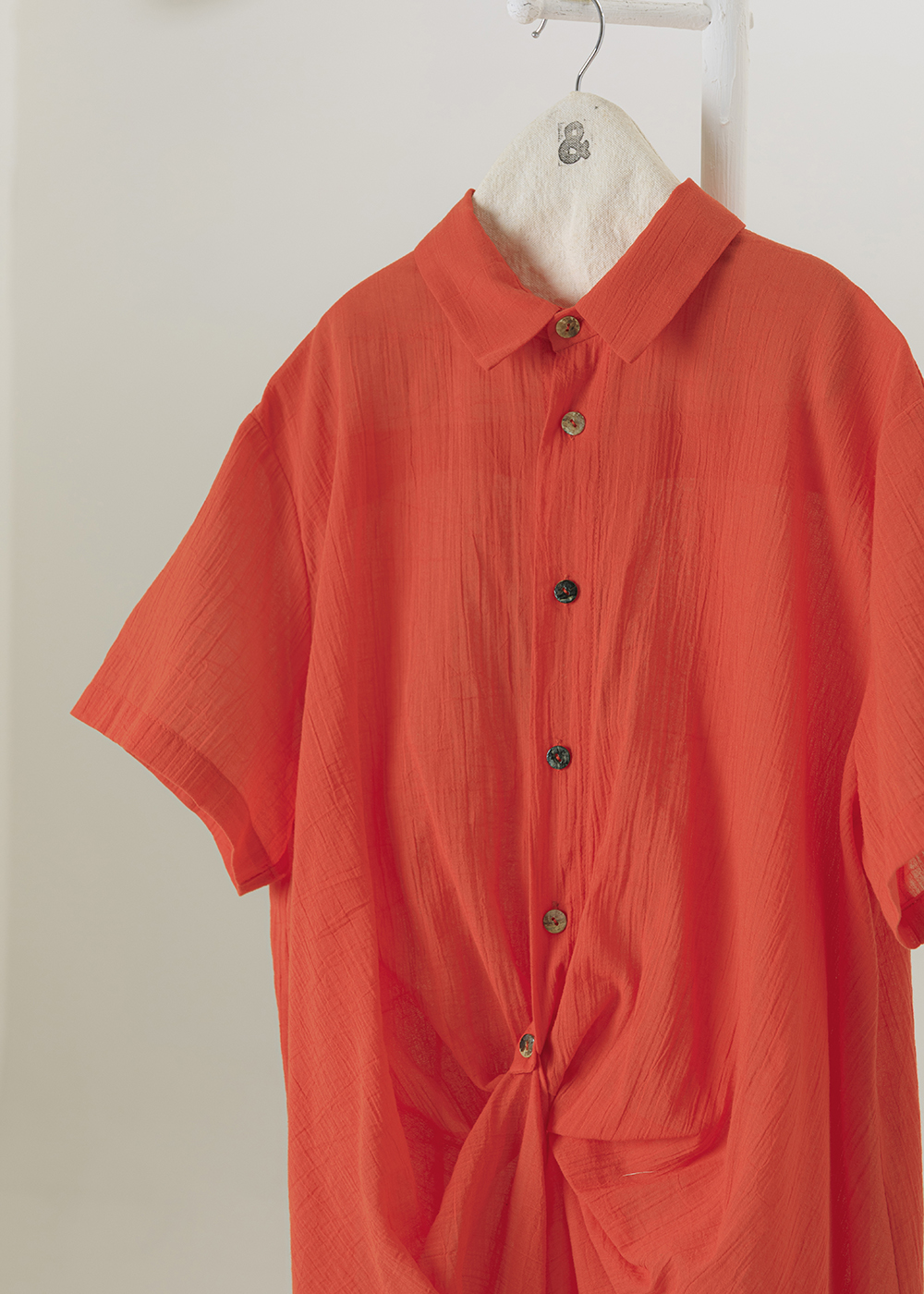 扭結抓皺長版襯衫