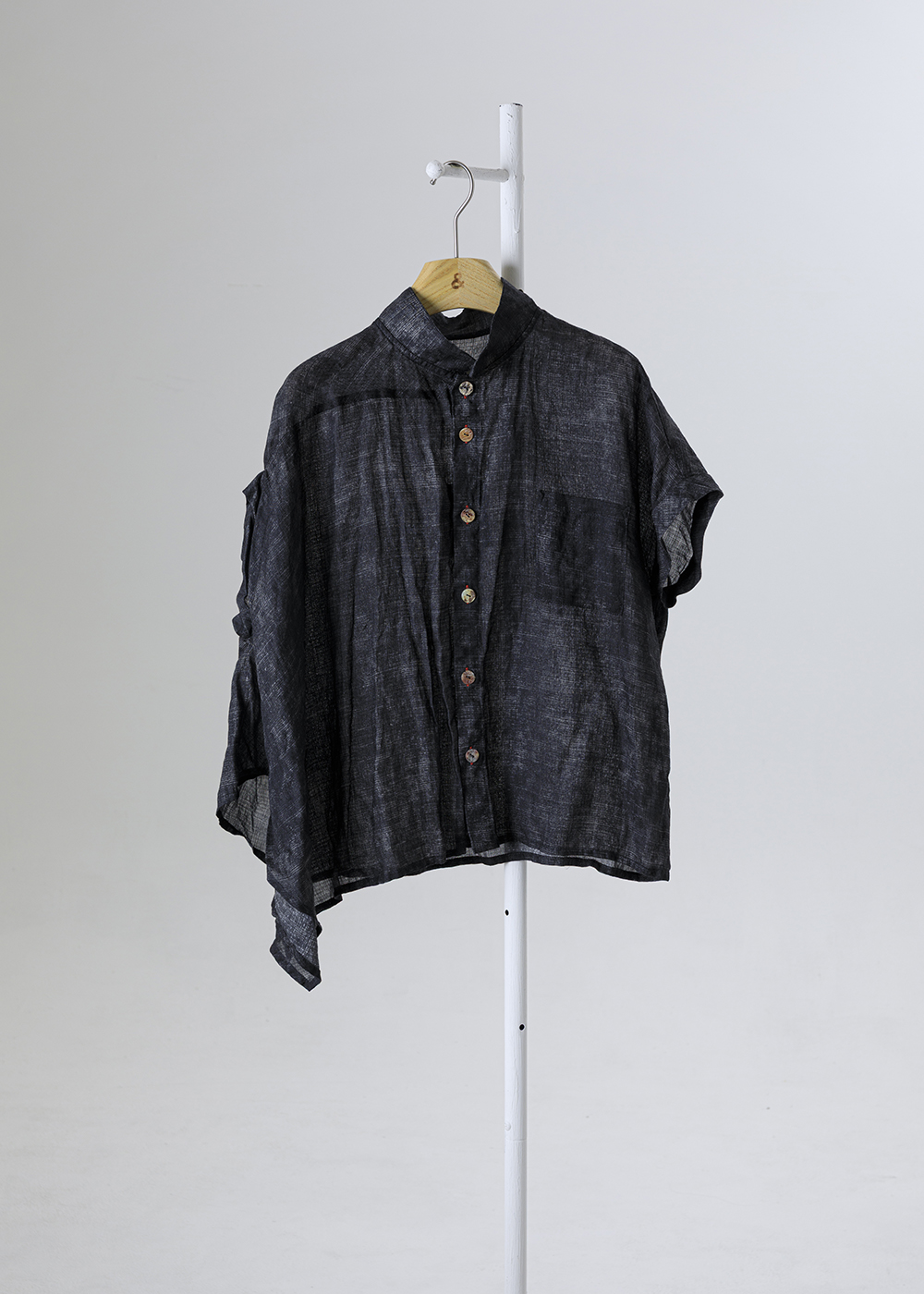  |苧麻微涼| 斜角寬幅不對稱下擺節紗襯衫