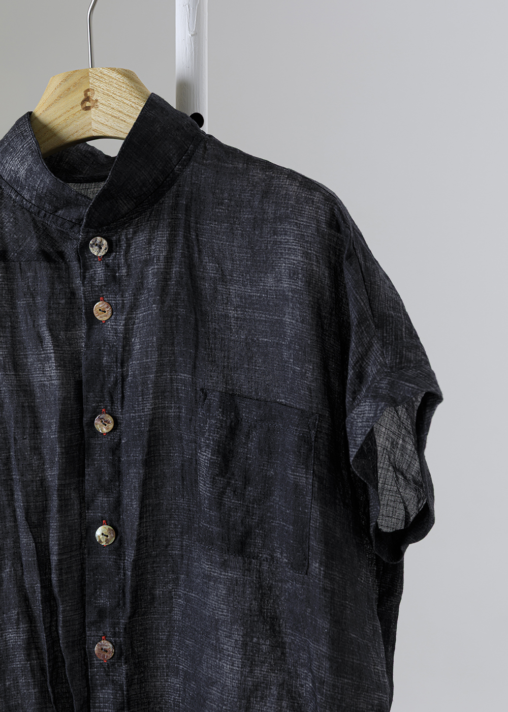  |苧麻微涼| 斜角寬幅不對稱下擺節紗襯衫