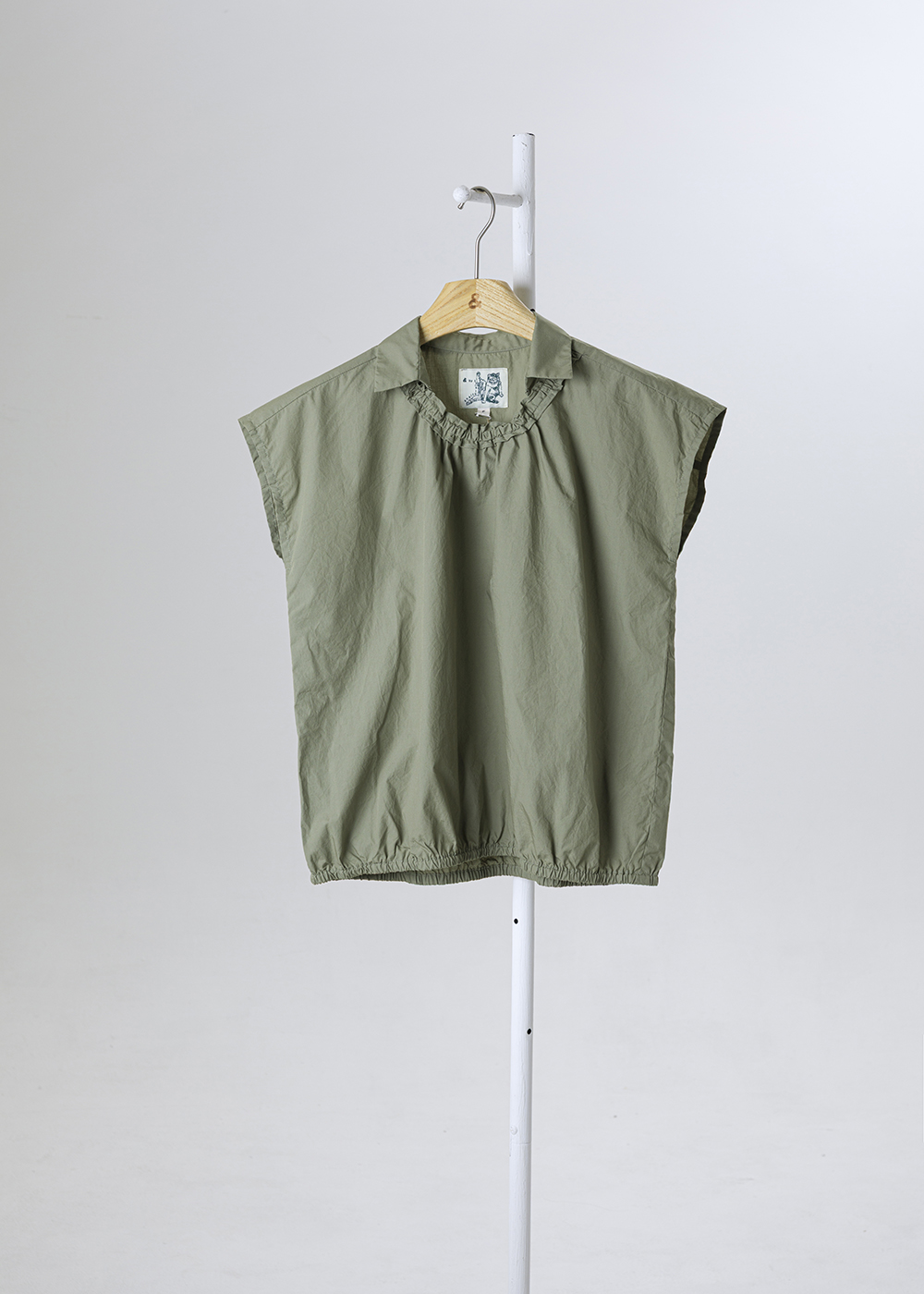 花苞詩韻空氣感無袖背心 