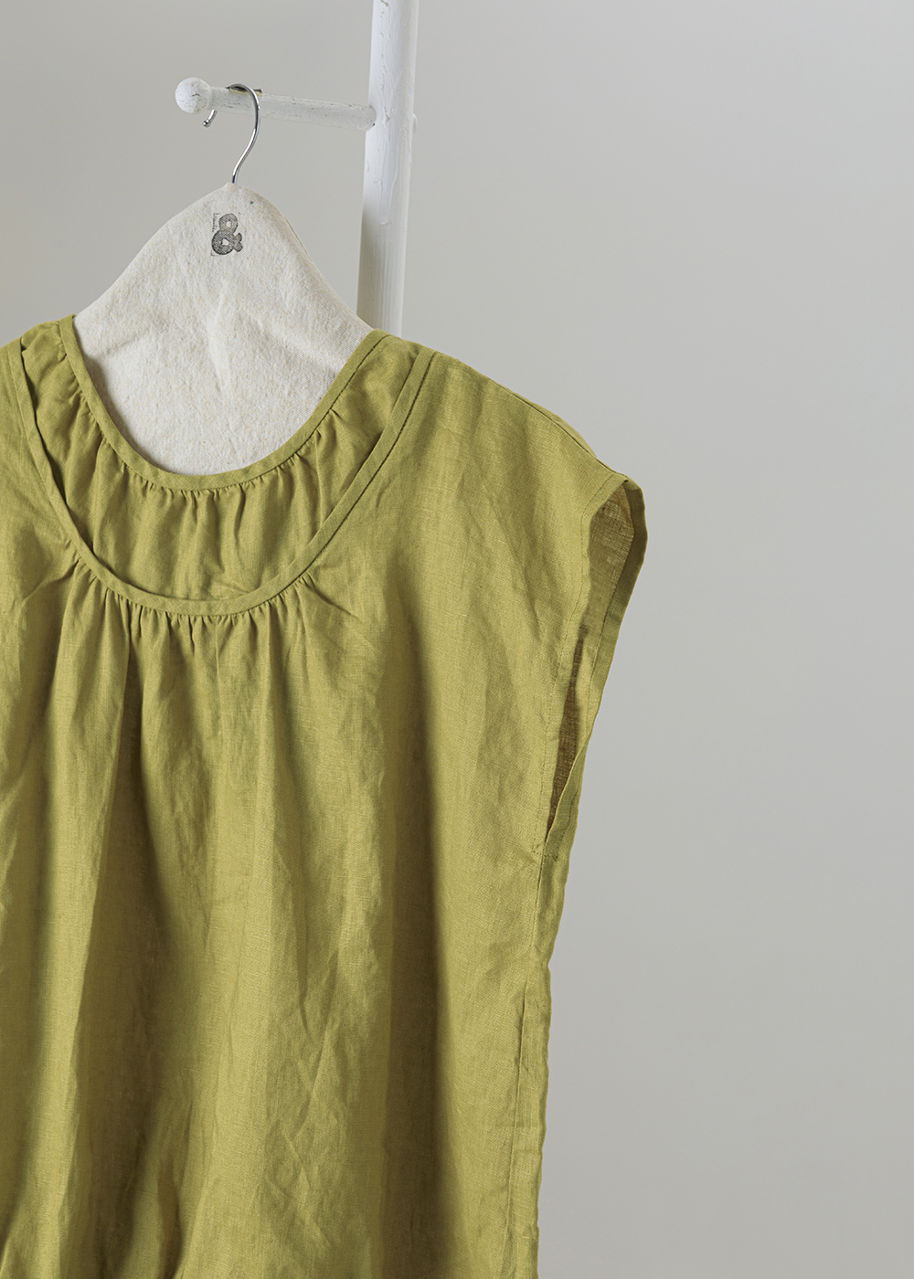 | 沁風麻織 | 微褶漣漪縮褶上衣