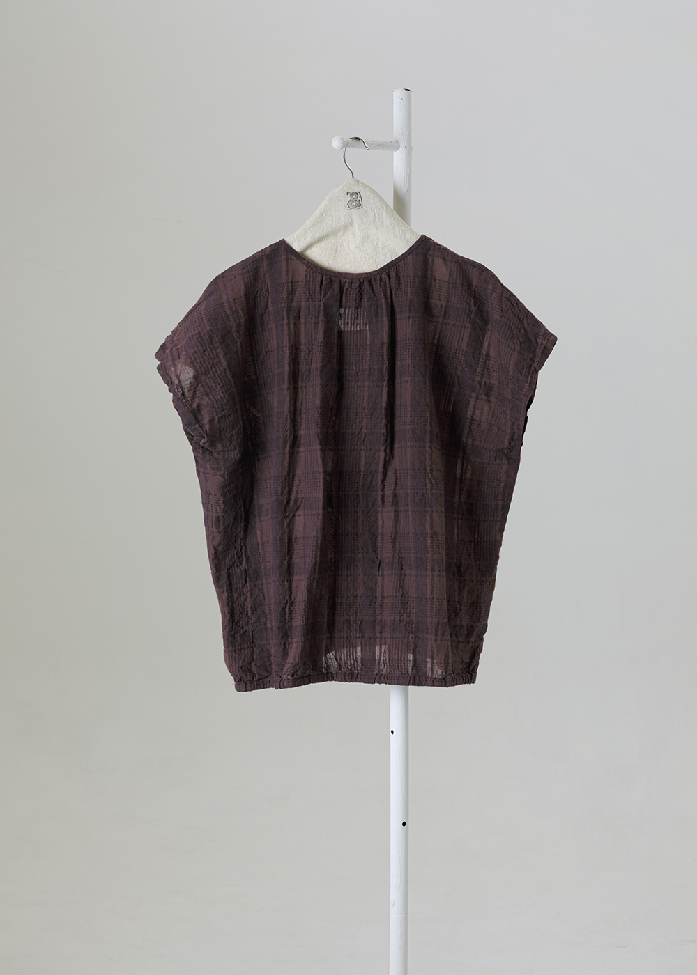  | 空氣霧格 |  疊影不對稱翻領縮口上衣