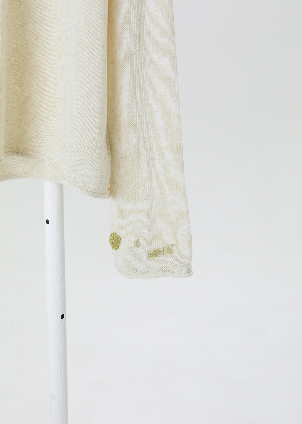 Raglan sleeve knitwear