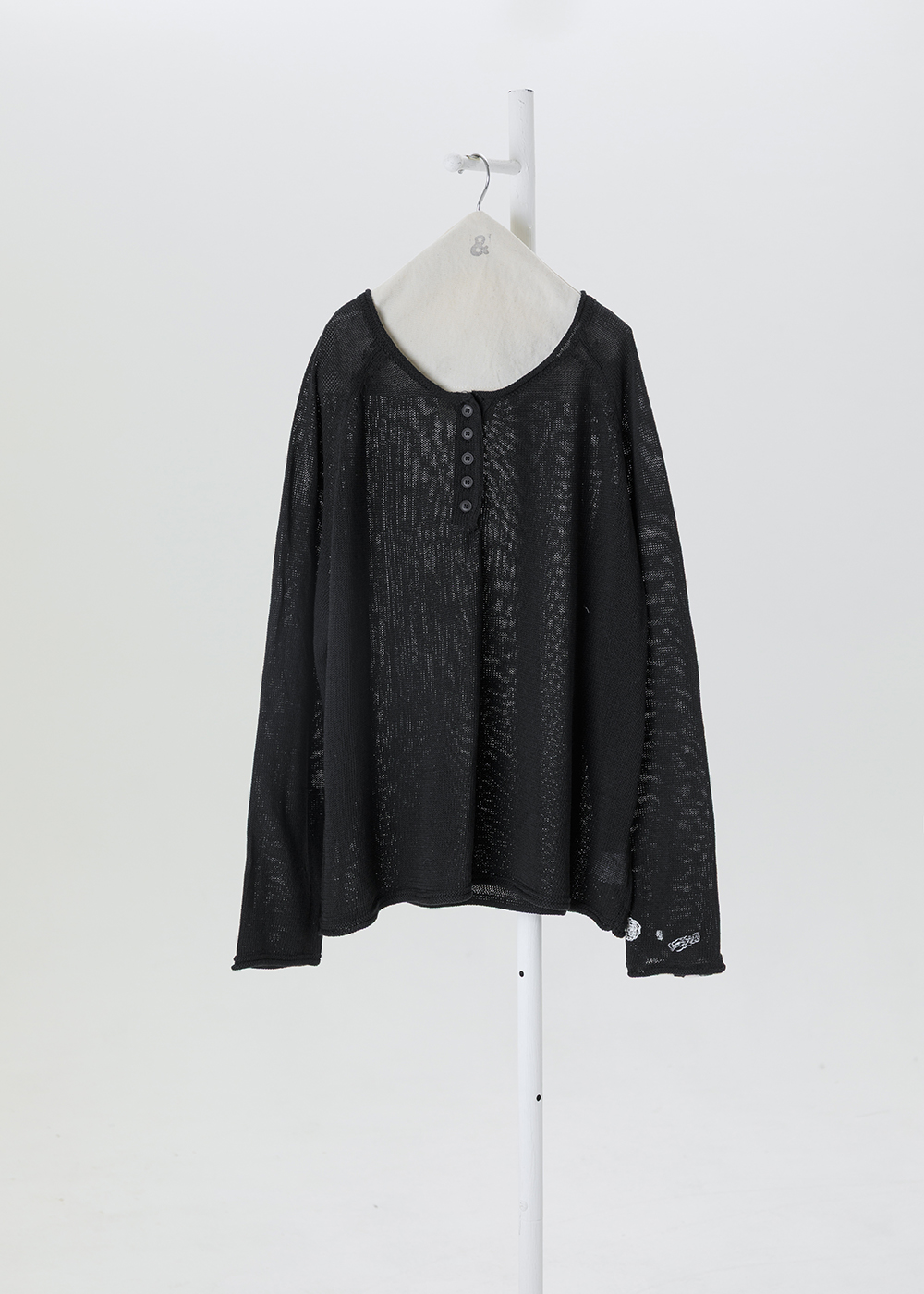 Raglan sleeve knitwear