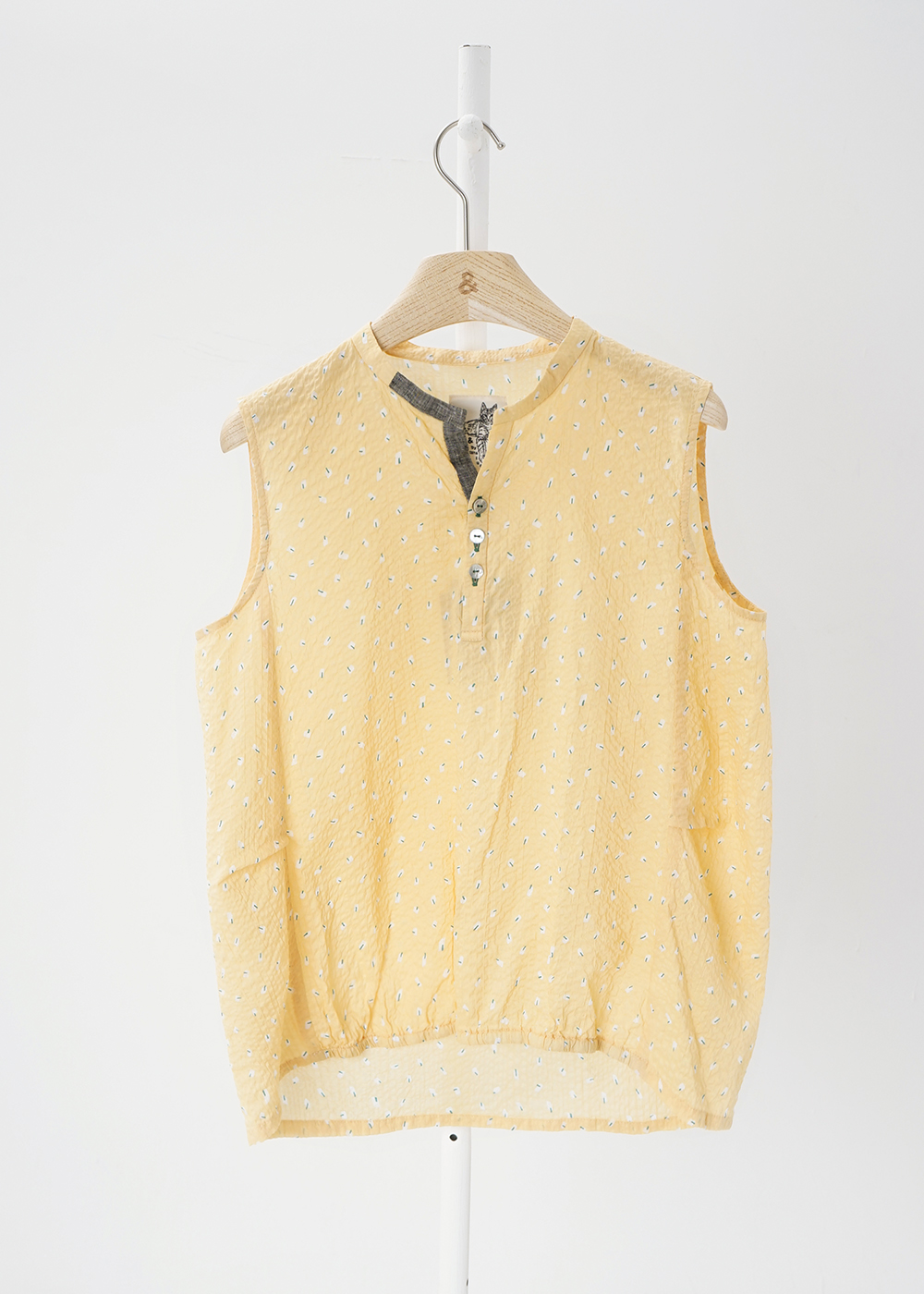 Sleeveless Top