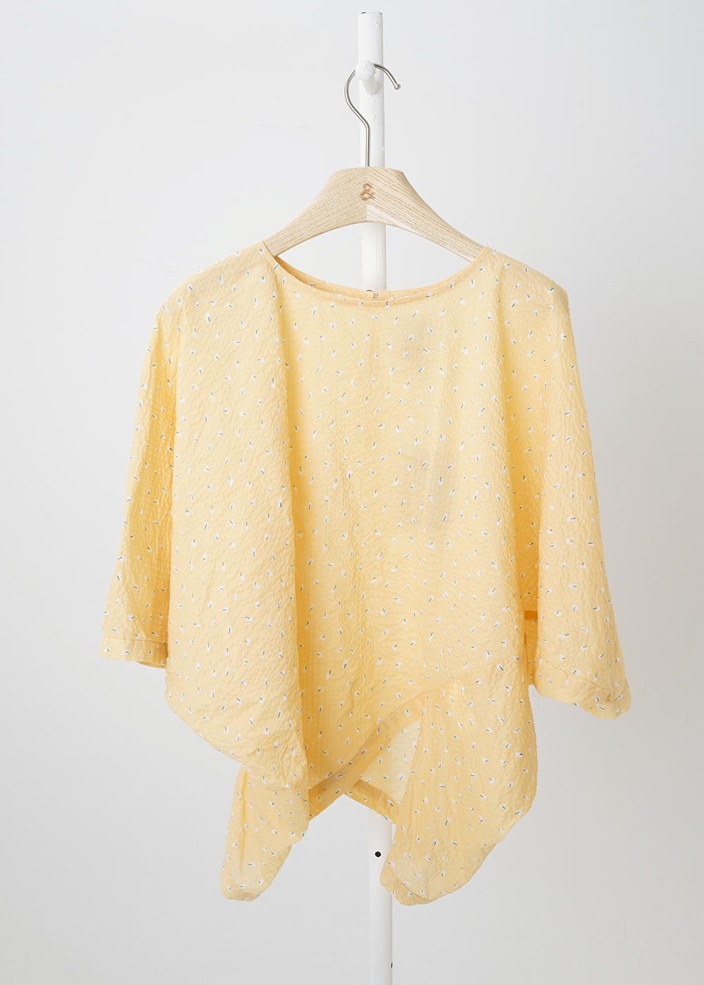 Seven-Tenth Sleeve Top