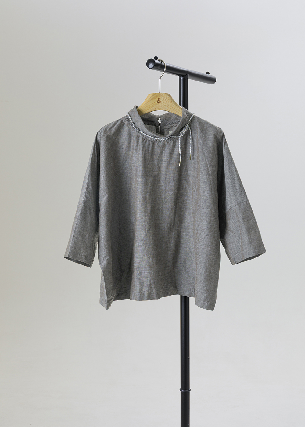 Seven-Tenth Sleeve Top