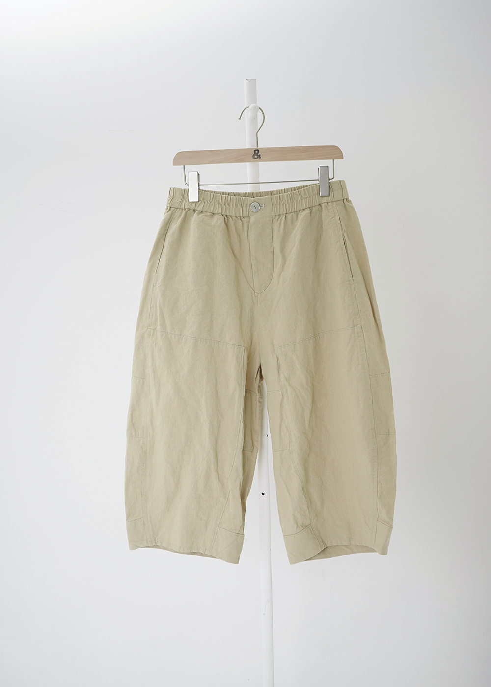 Wide-leg Pants
