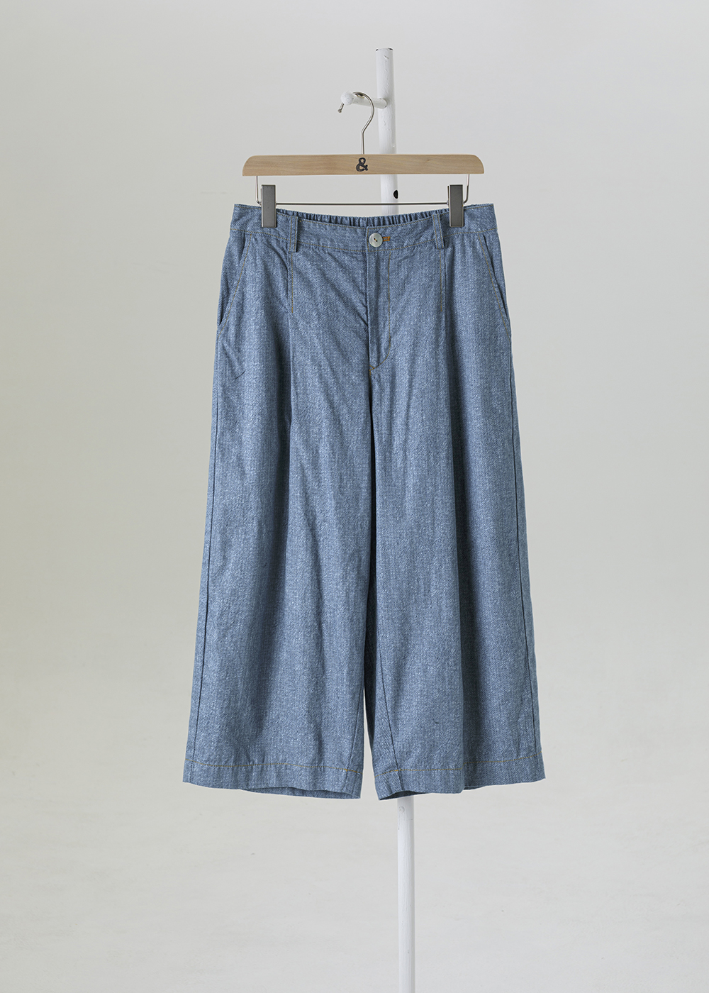  | 描線撞色 |寬版繭型八分裙褲・輪廓丹寧棉