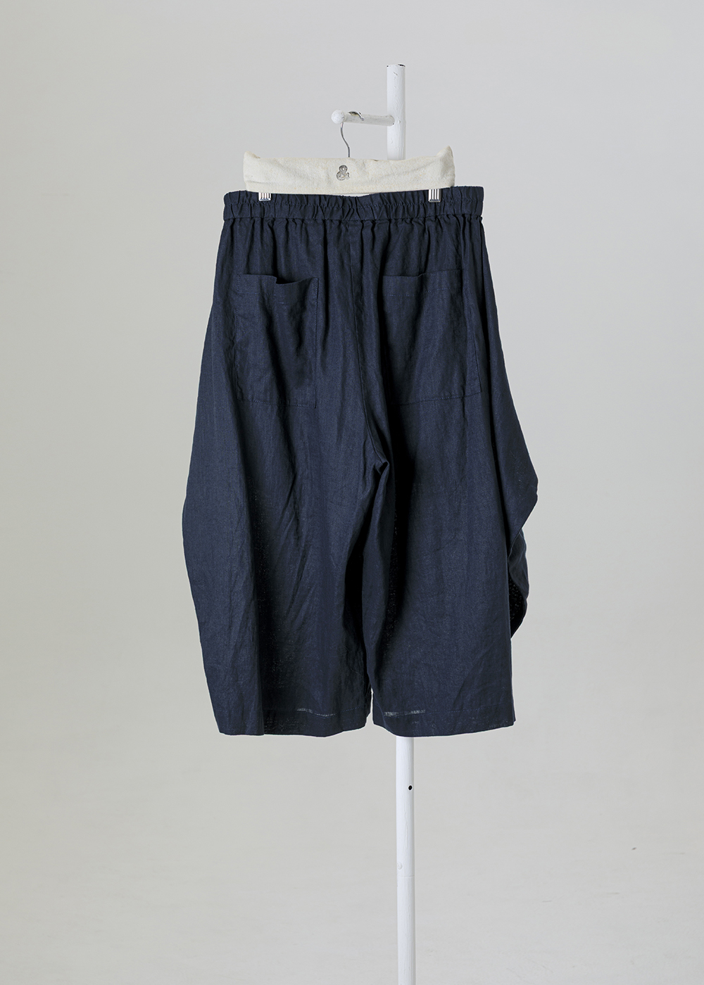 | 沁風麻織 |繫帶詩意前綁帶層次寬褲