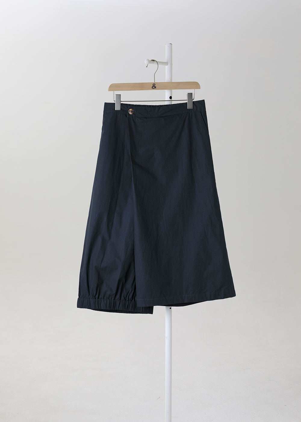 疊岩不對稱裹身氣球褲 