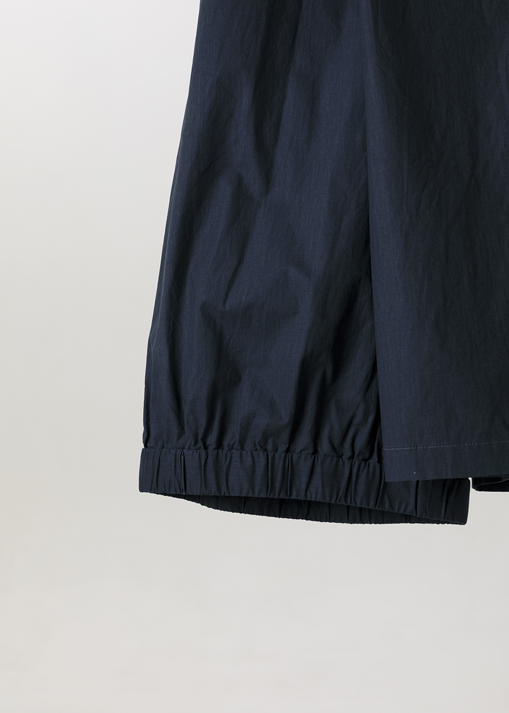 疊岩不對稱裹身氣球褲 