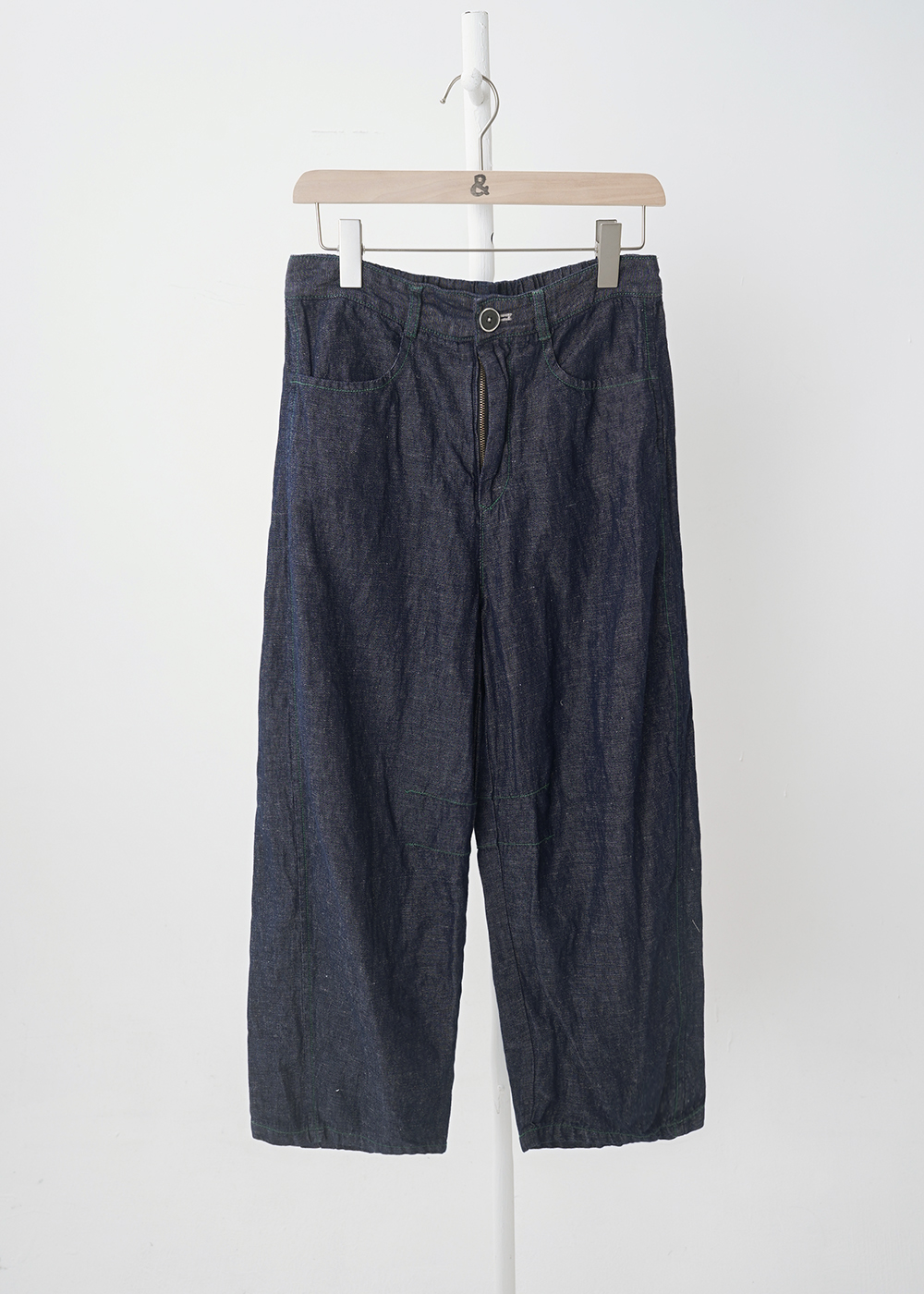 Wide-leg Pants