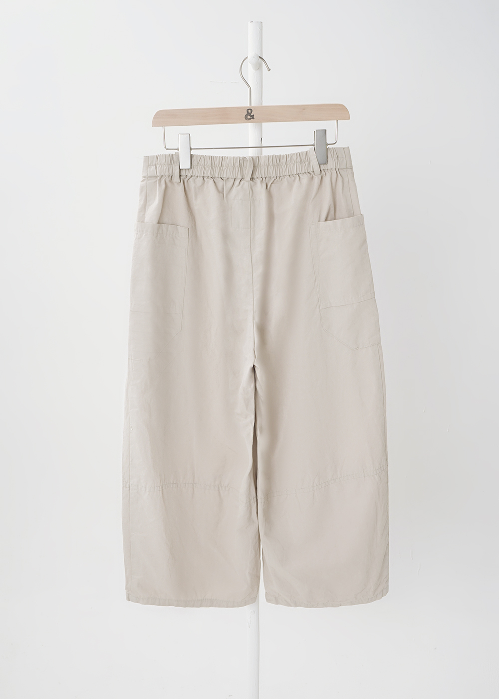 Wide-leg Pants