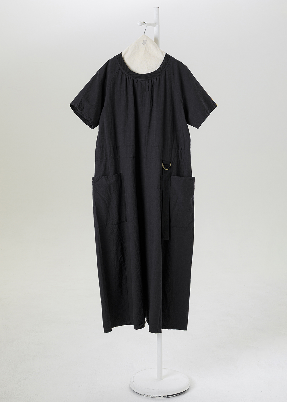 游牧織帶扣環大口袋洋裝 