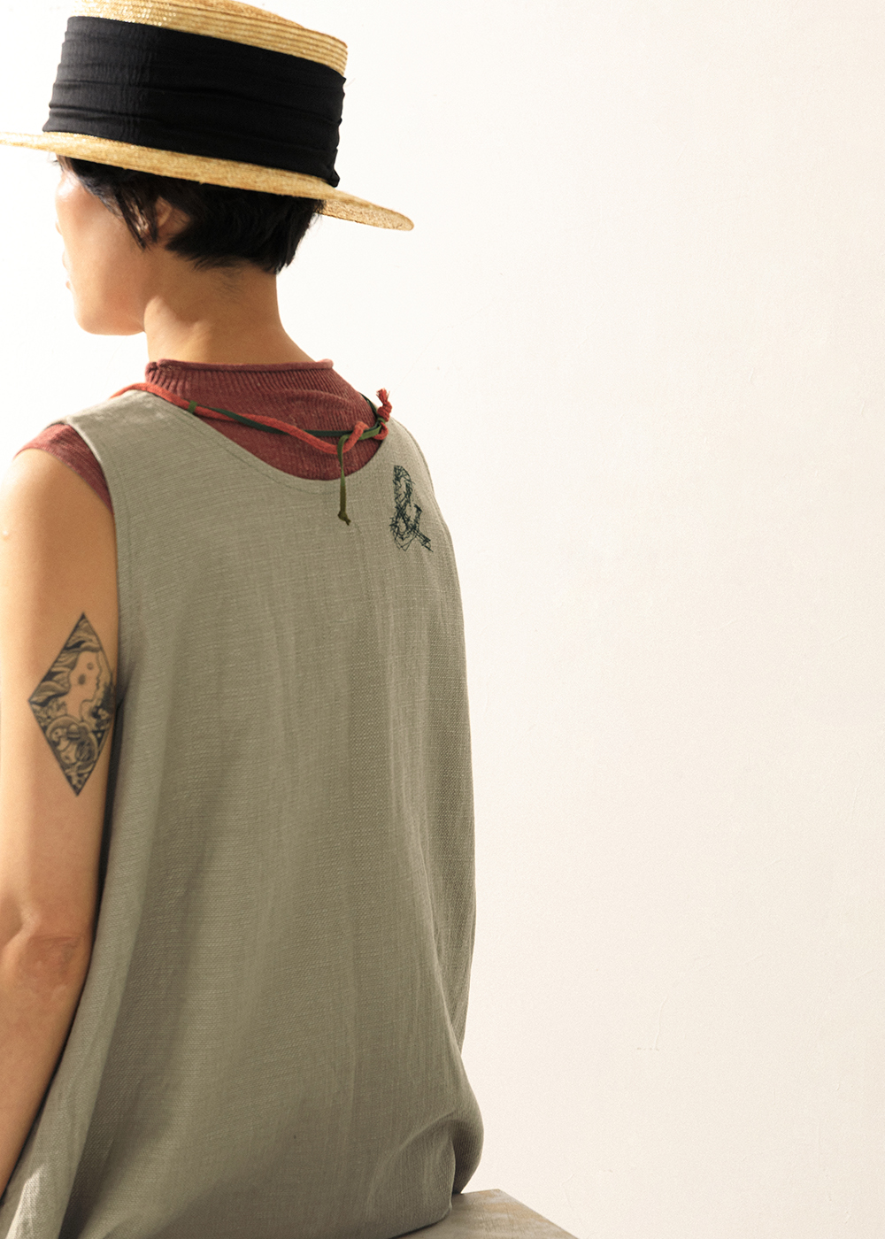 風絮撞色繫帶低腰洋裝