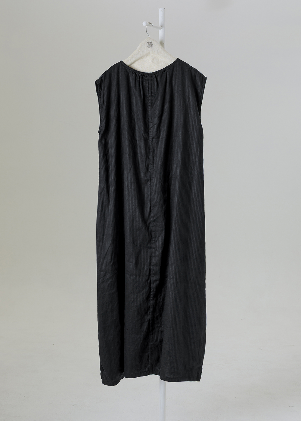 | 葉蔓光紋｜編繩縮腰長洋裝