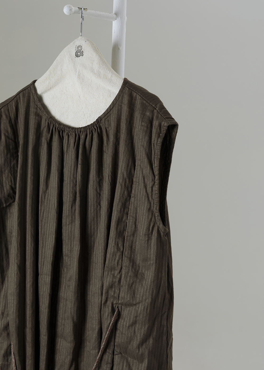 | 葉蔓光紋｜編繩縮腰長洋裝