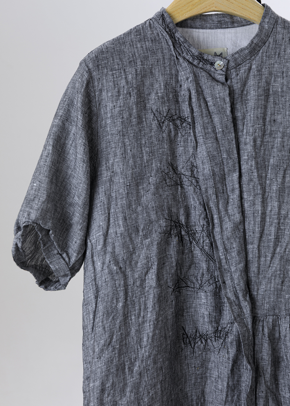  |日曬亞麻|捲袖立領皺感襯衫洋裝