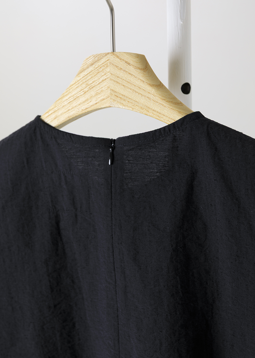 |純粹植感| 壓紋口袋洋裝