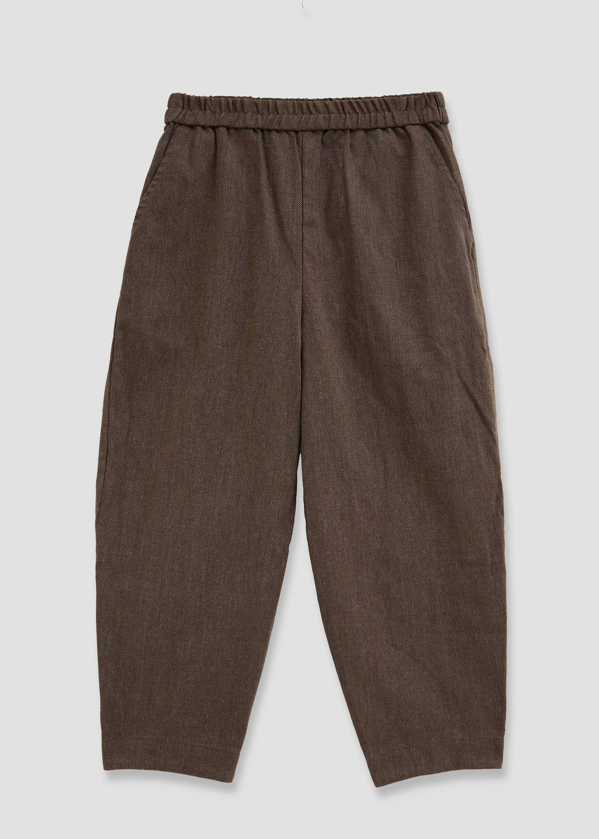 Tapered pants 