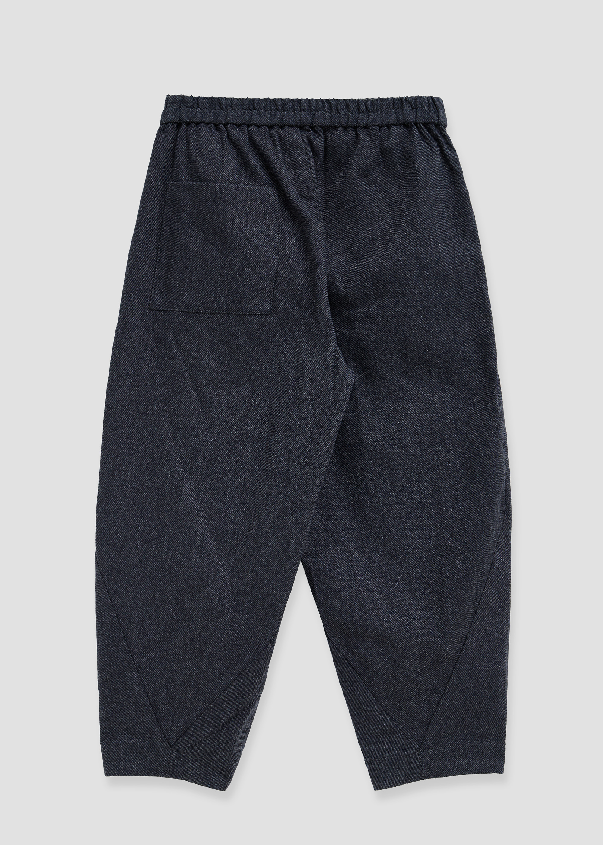 Tapered pants 