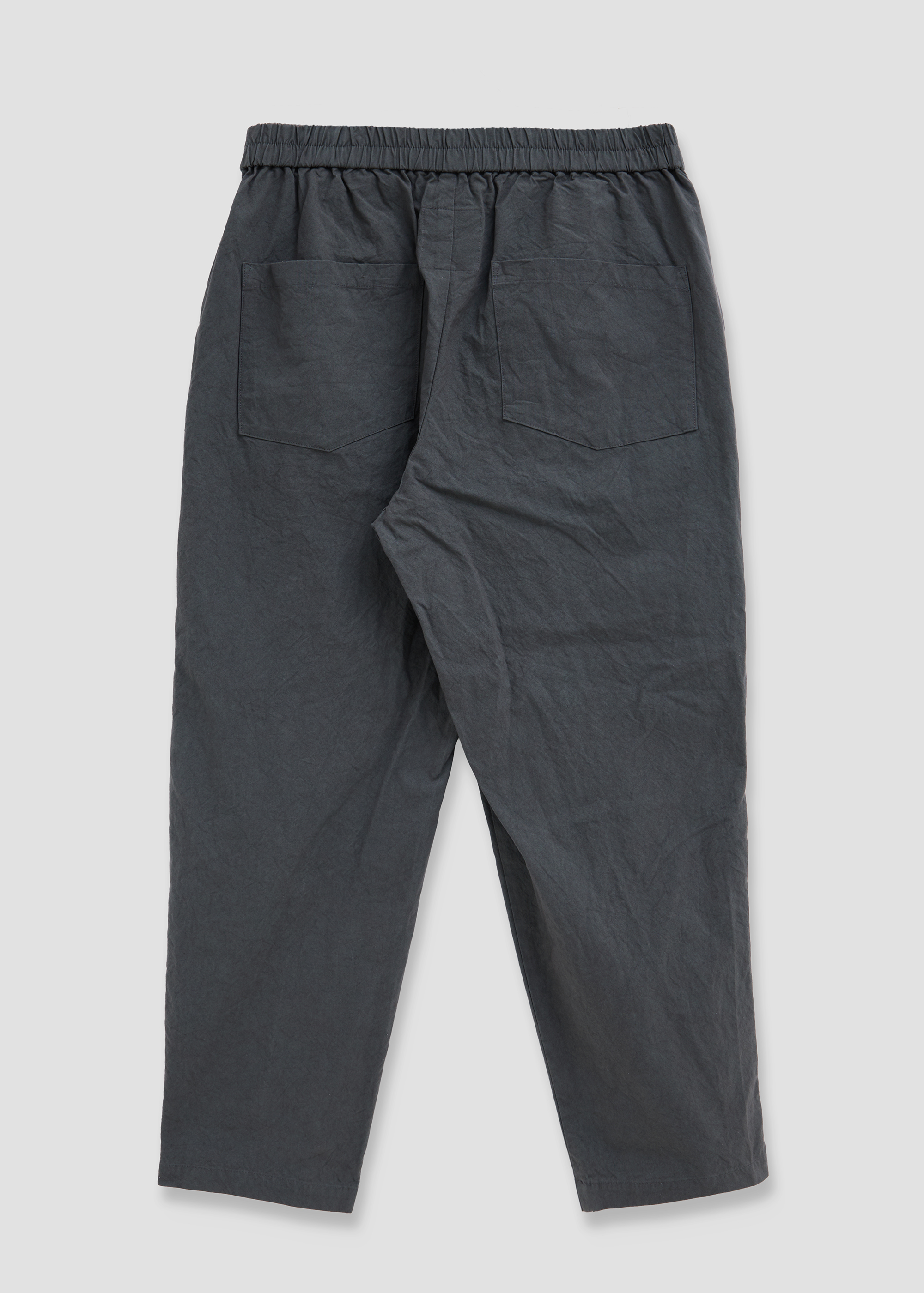 Tapered pants 
