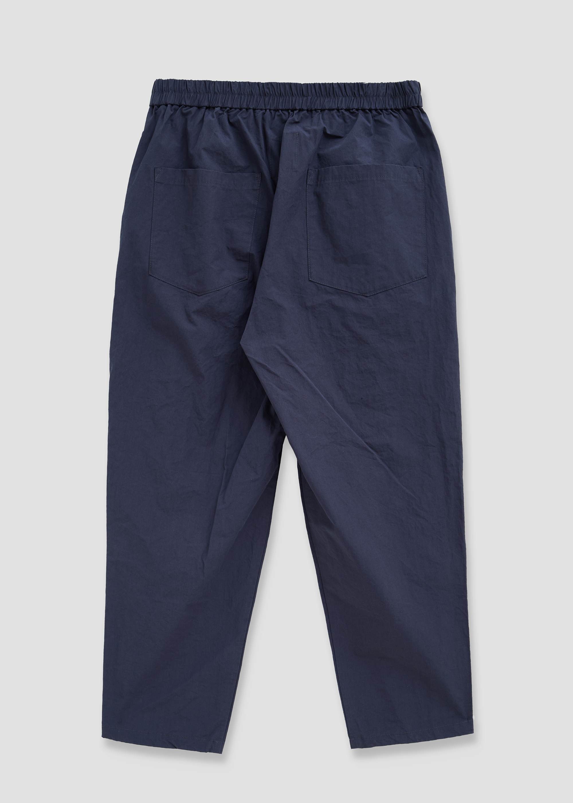 Tapered pants 