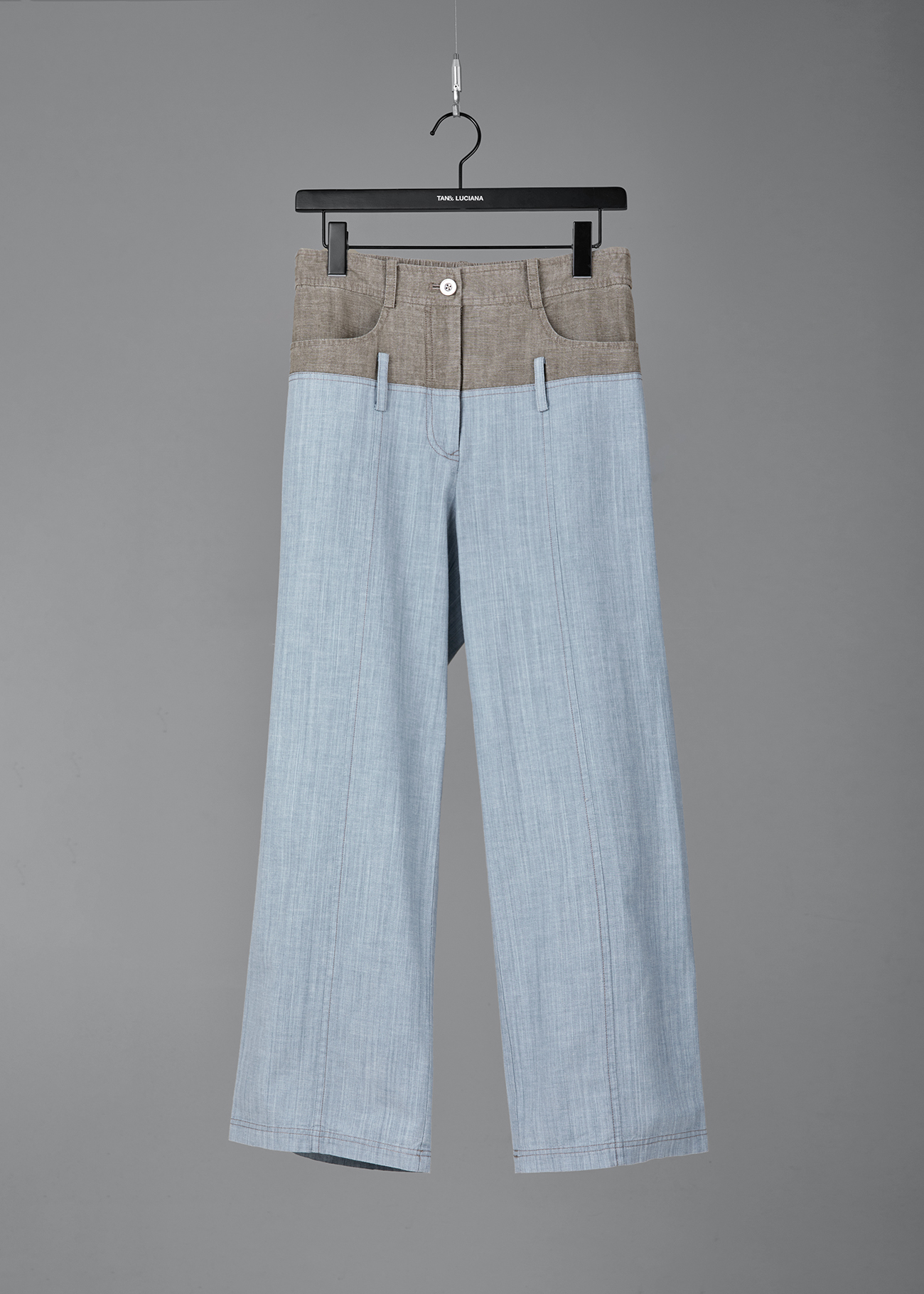 Spliced Straight Leg Jeans