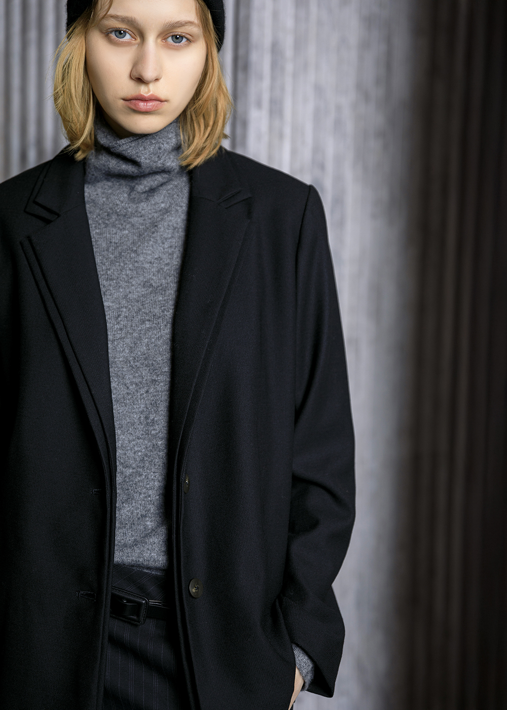 溫潤高領羊絨套頭毛衣