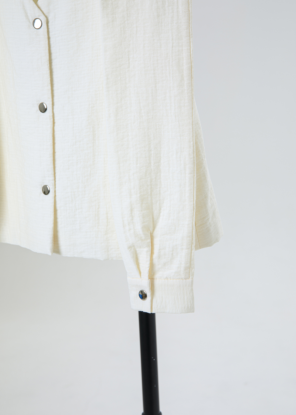 假袖綁帶鋪棉背心