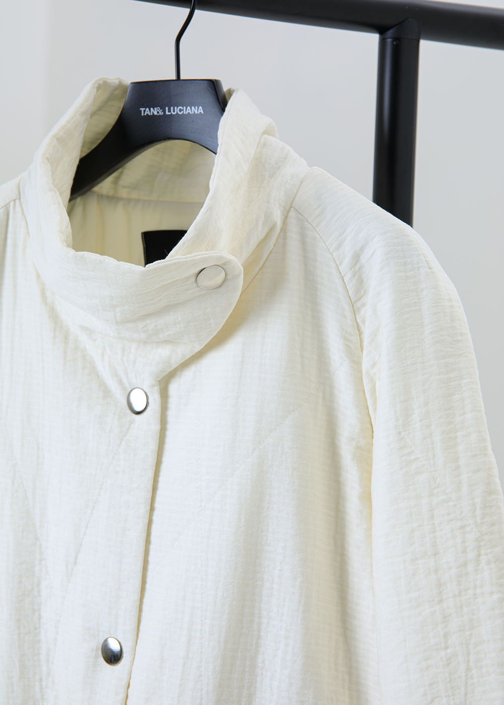 靜霧立領薄鋪棉長版大衣