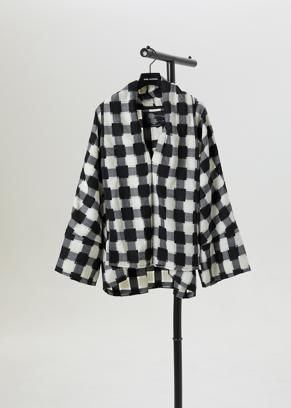 垂敘翻領羊毛外套